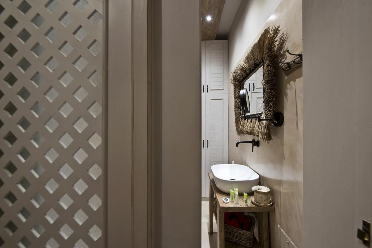 Stylish Apartment At Pagrati Atenas Exterior foto