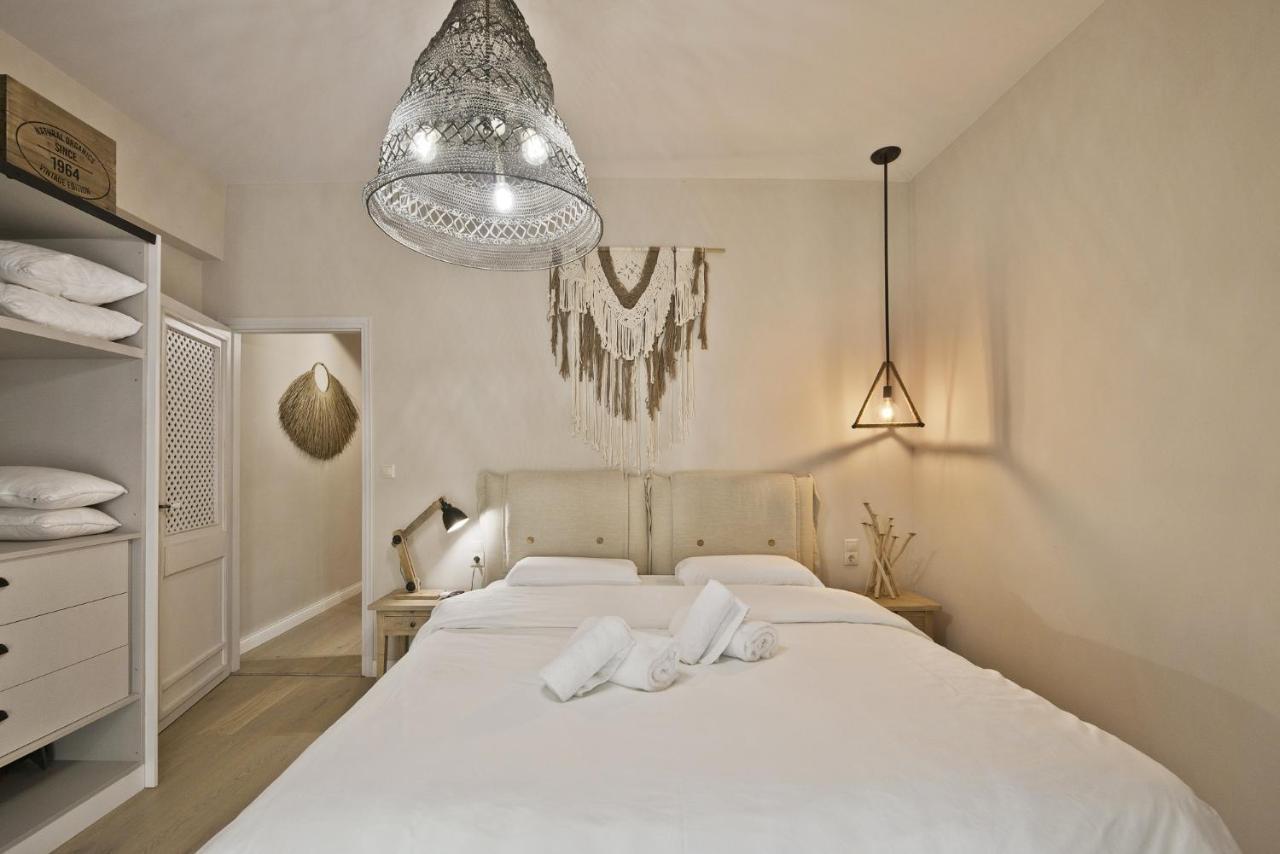 Stylish Apartment At Pagrati Atenas Exterior foto